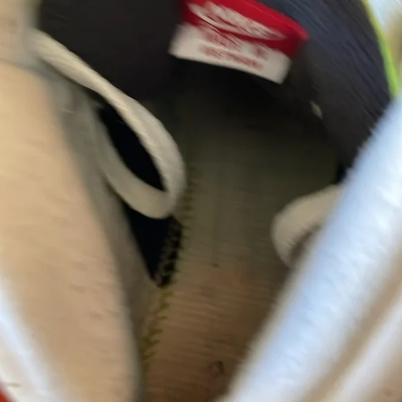 Nike Air Trainer “Volt”  (Men’s 8.5) - Picture 6 of 6